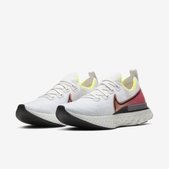 Nike React Infinity Run Flyknit - Férfi Túracipő - Platina/Rózsaszín/Narancssárga/Fekete